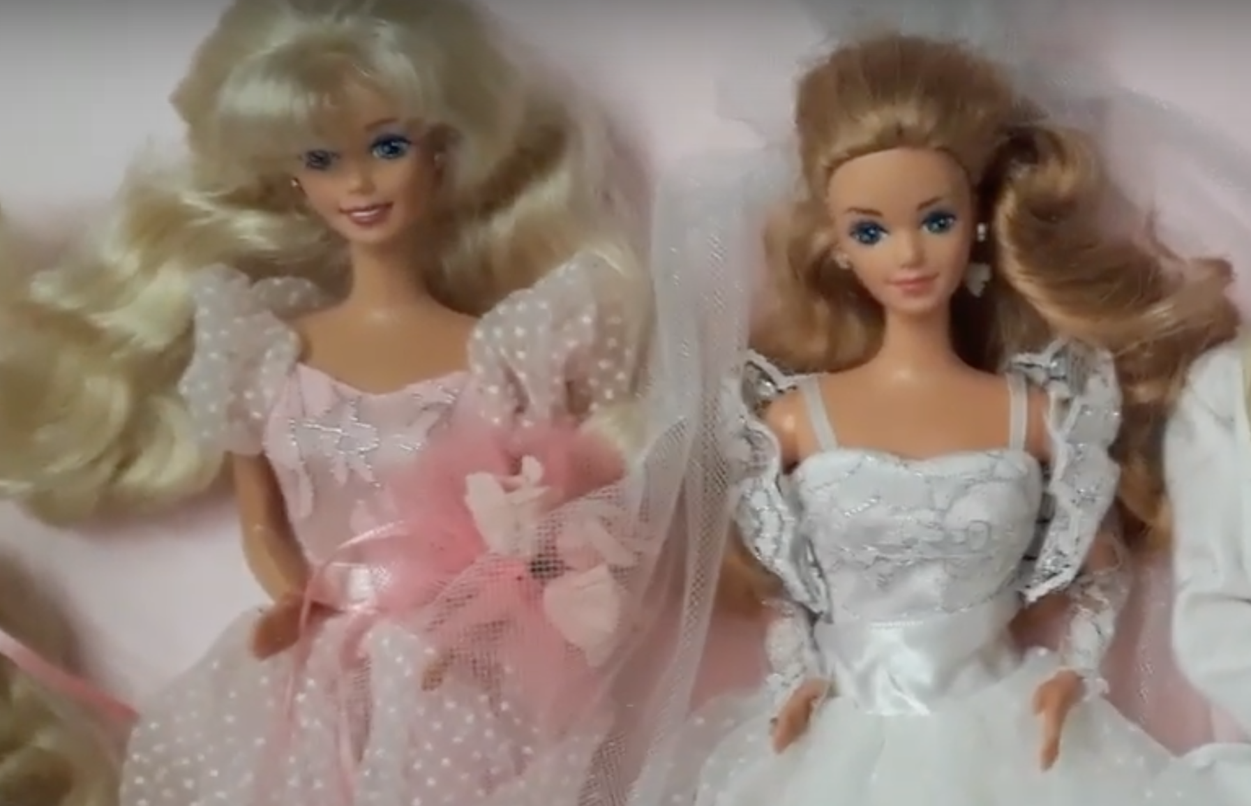 1990: Barbie becomes a bridesmaid